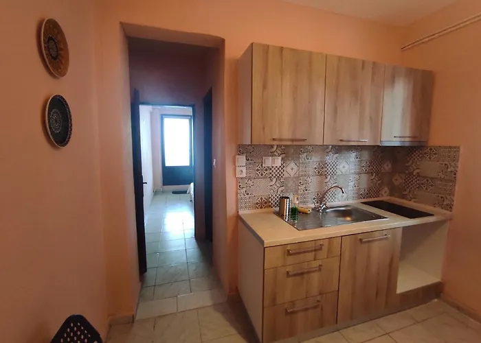 Niki's House 1 Апартаменты *
