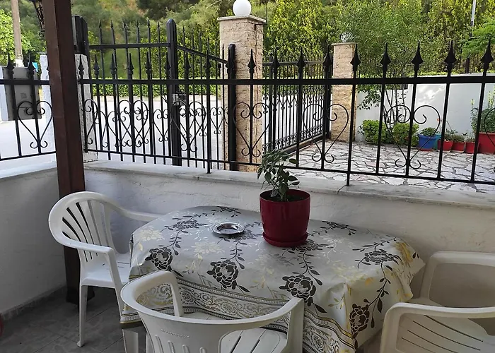 Niki's House 1