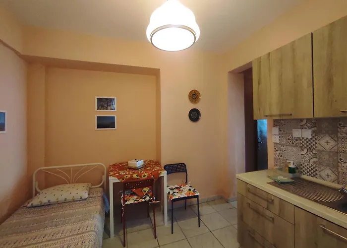 Niki's House 1 Апартаменты Айя-Триас