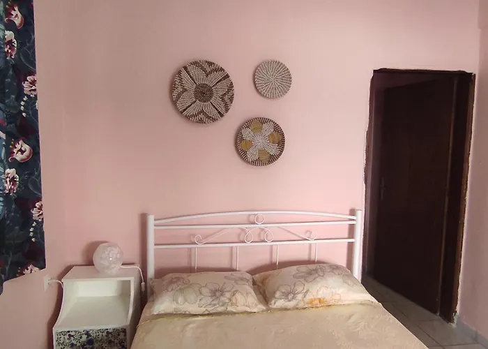 Niki's House 1 *